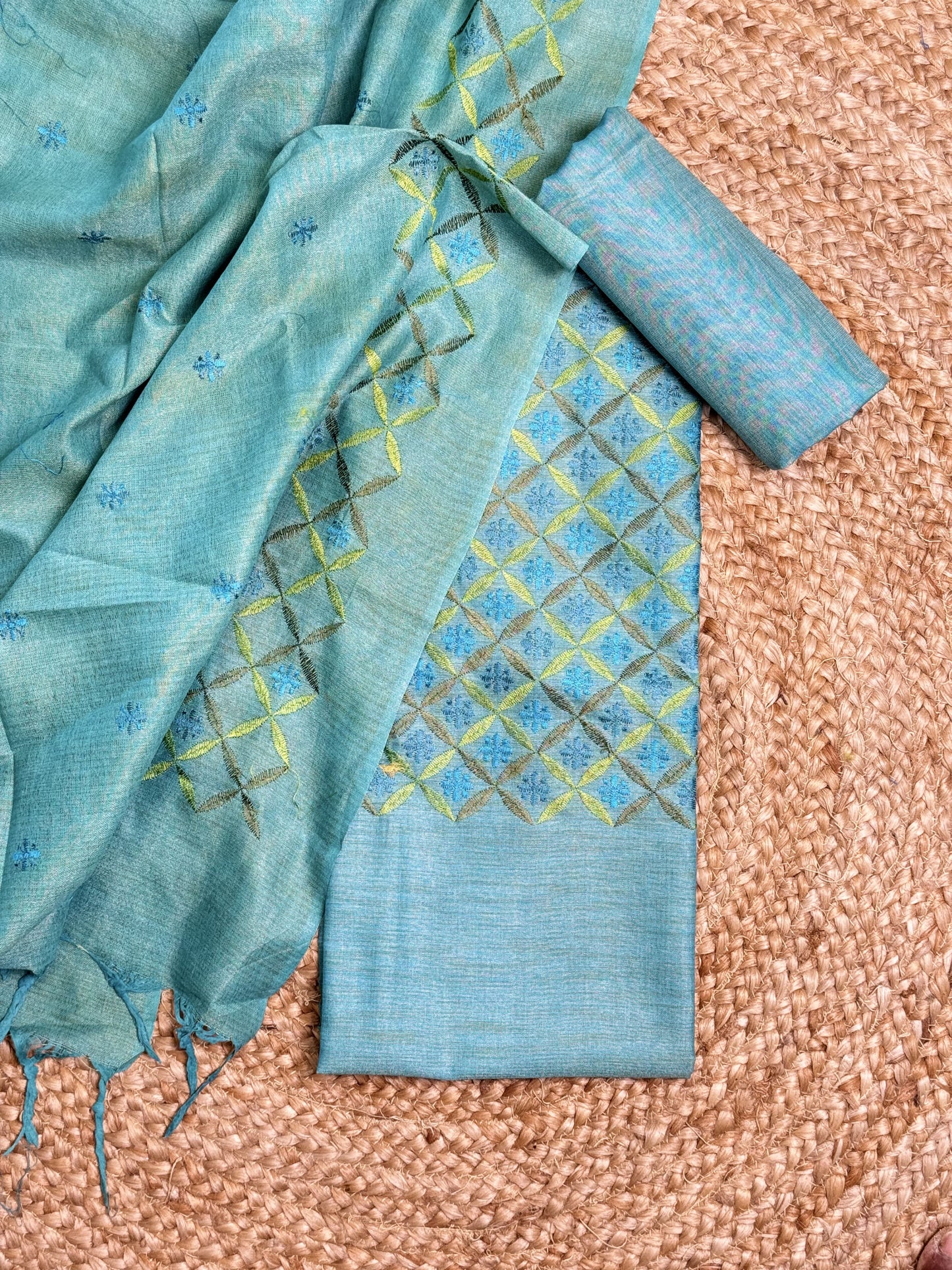 Light Rama Green with Red Unstitched Salwar Suit