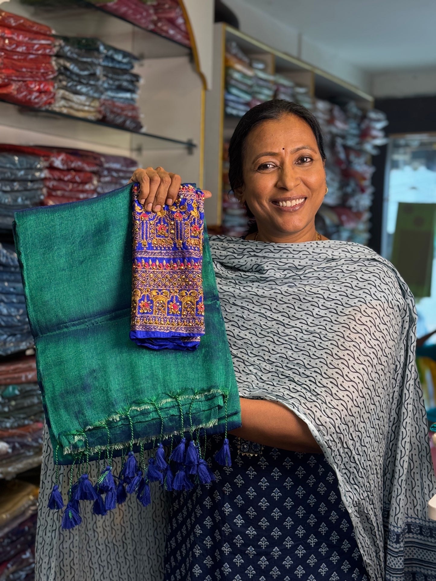 Peacock Green Plain Tissue Saree with Work Blouse Combo