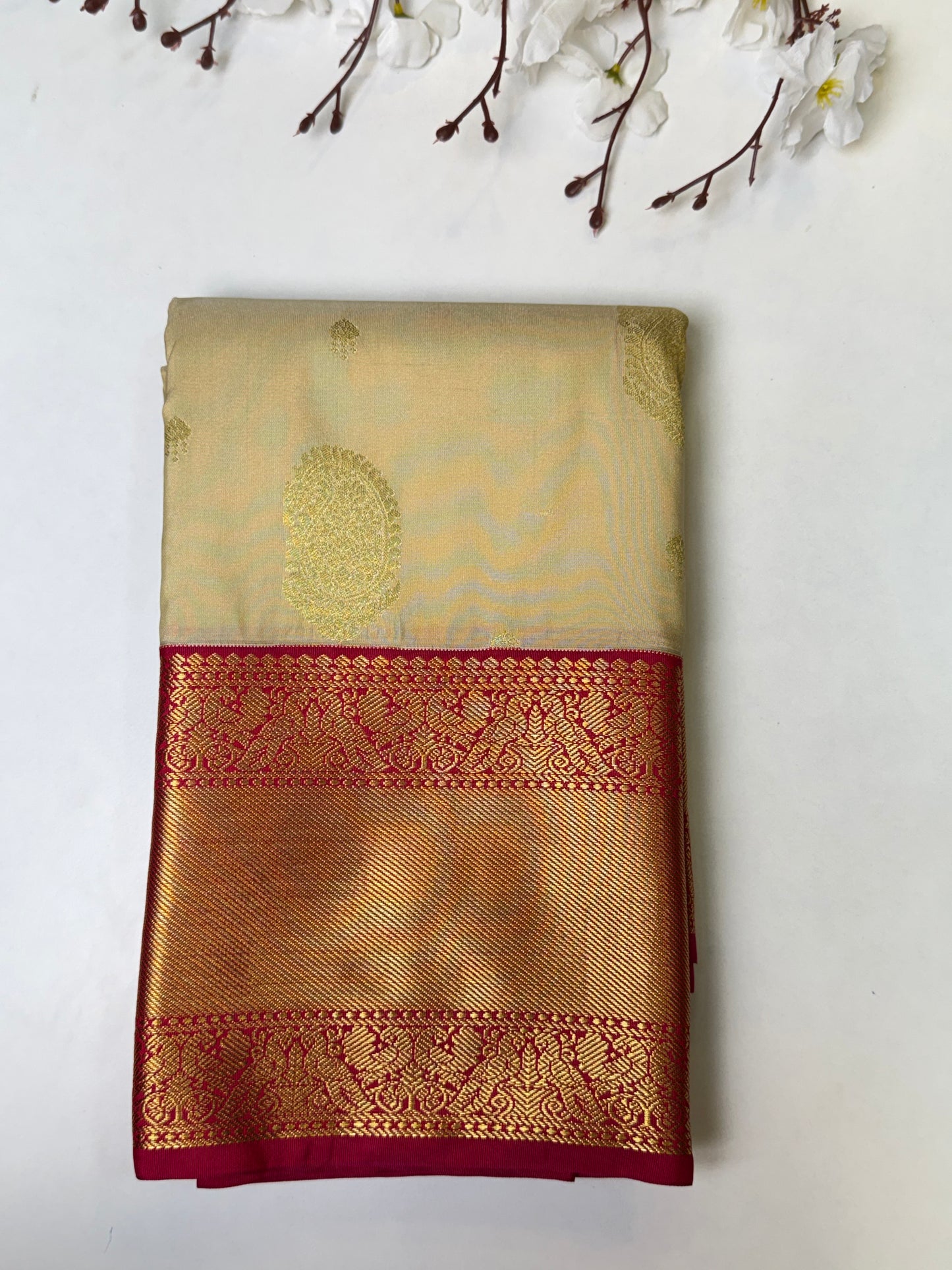 Half-White Premium Bridal Kanchi-Soft Silk Saree