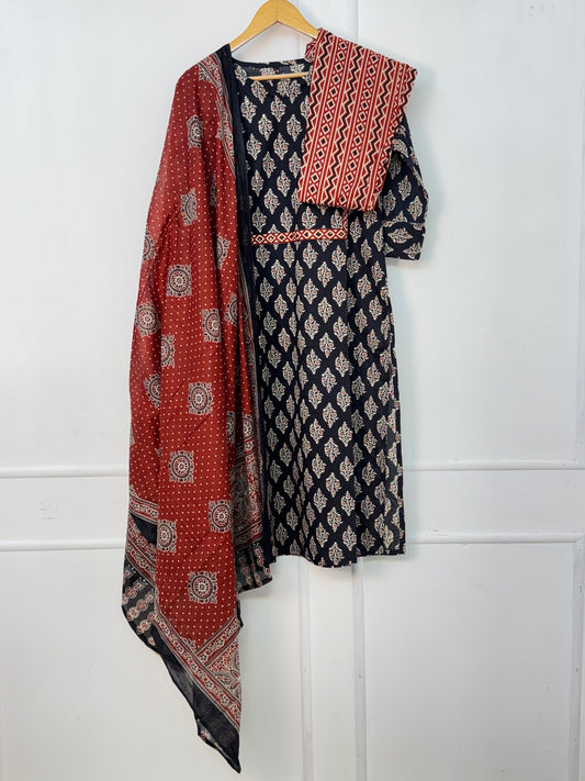 Black & Maroon Kurti Set