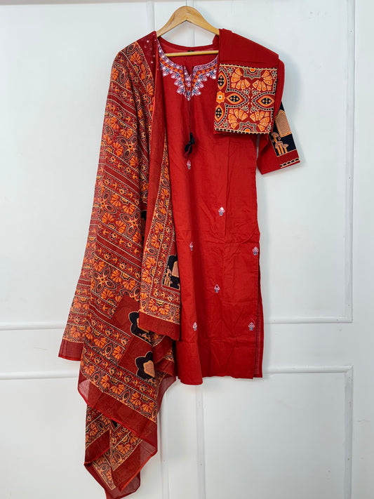 Red Kurti Set
