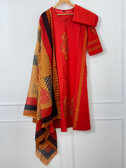 Red Kurti Set