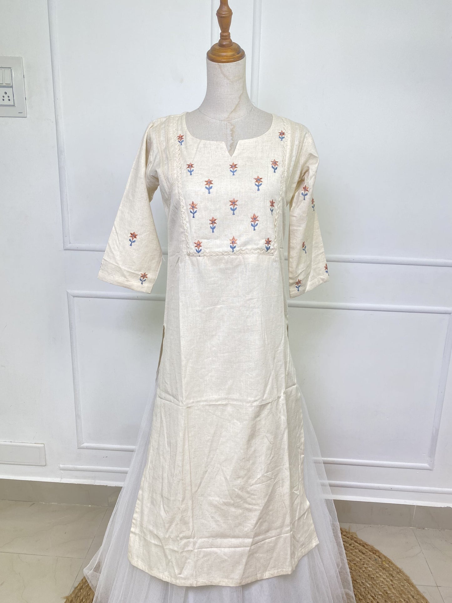 Half White Ready to wear Kurthi