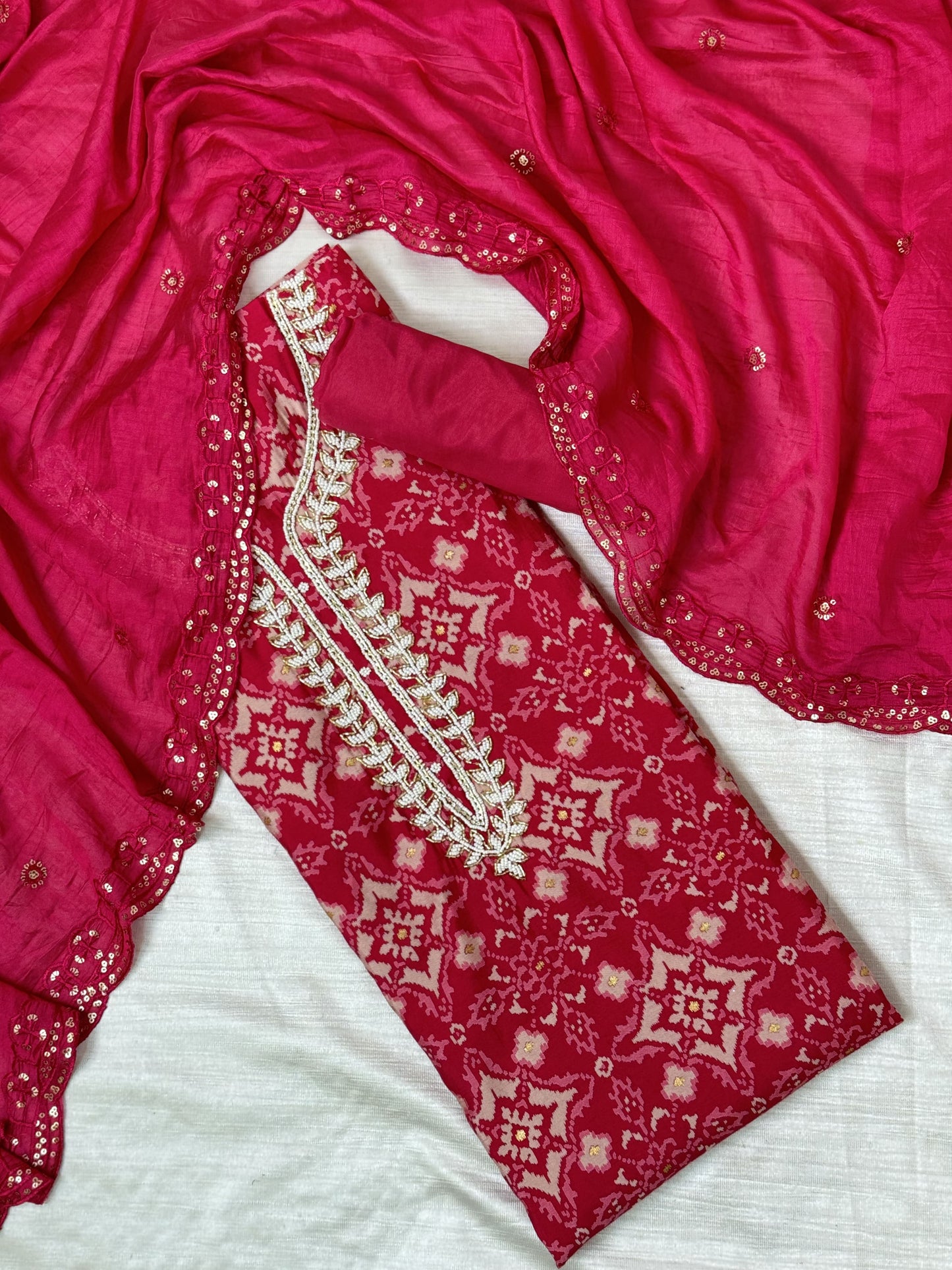 Pink Unstitched Salwar Suit