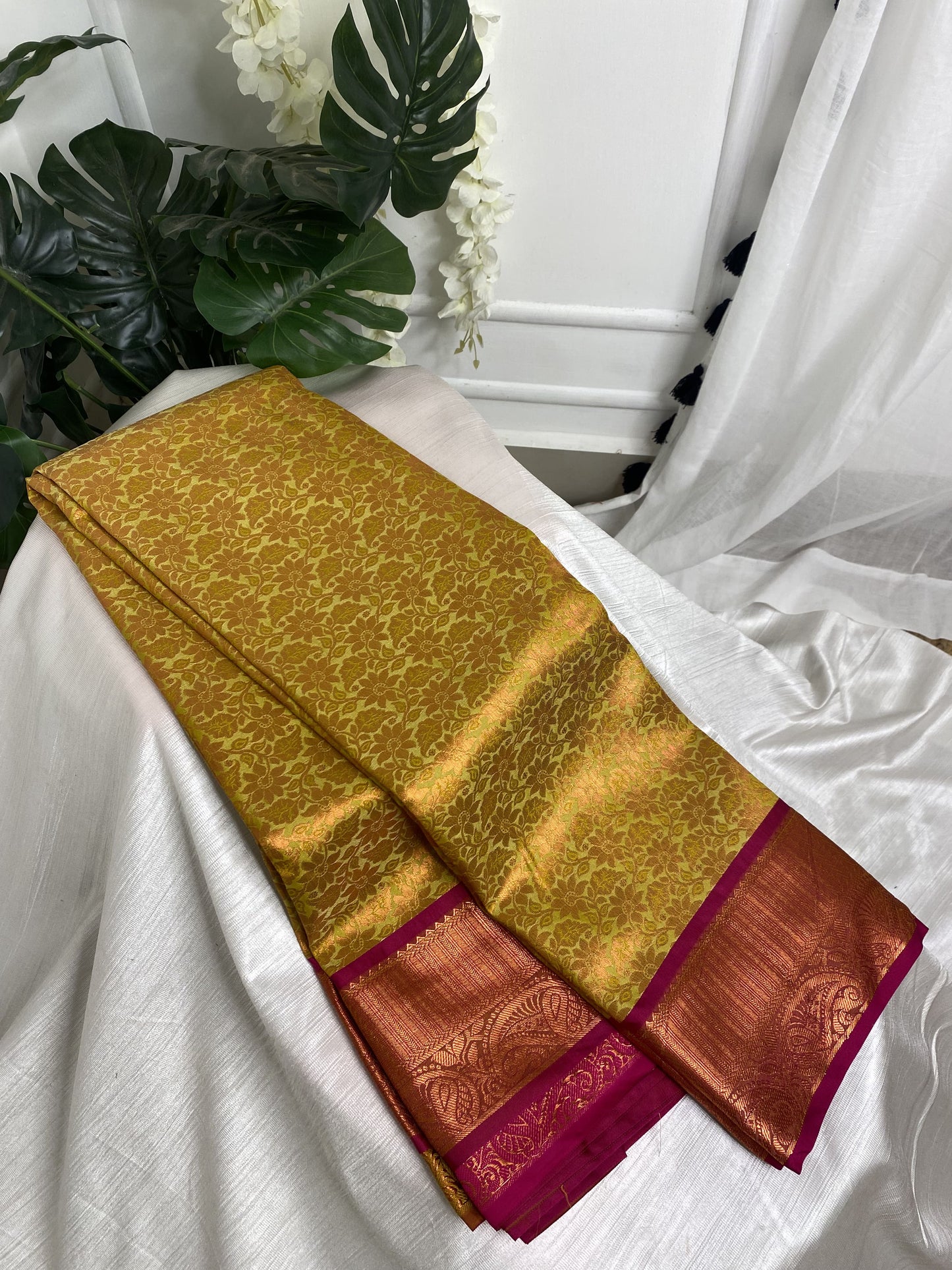 Mustad Yellow Semi Silk Saree