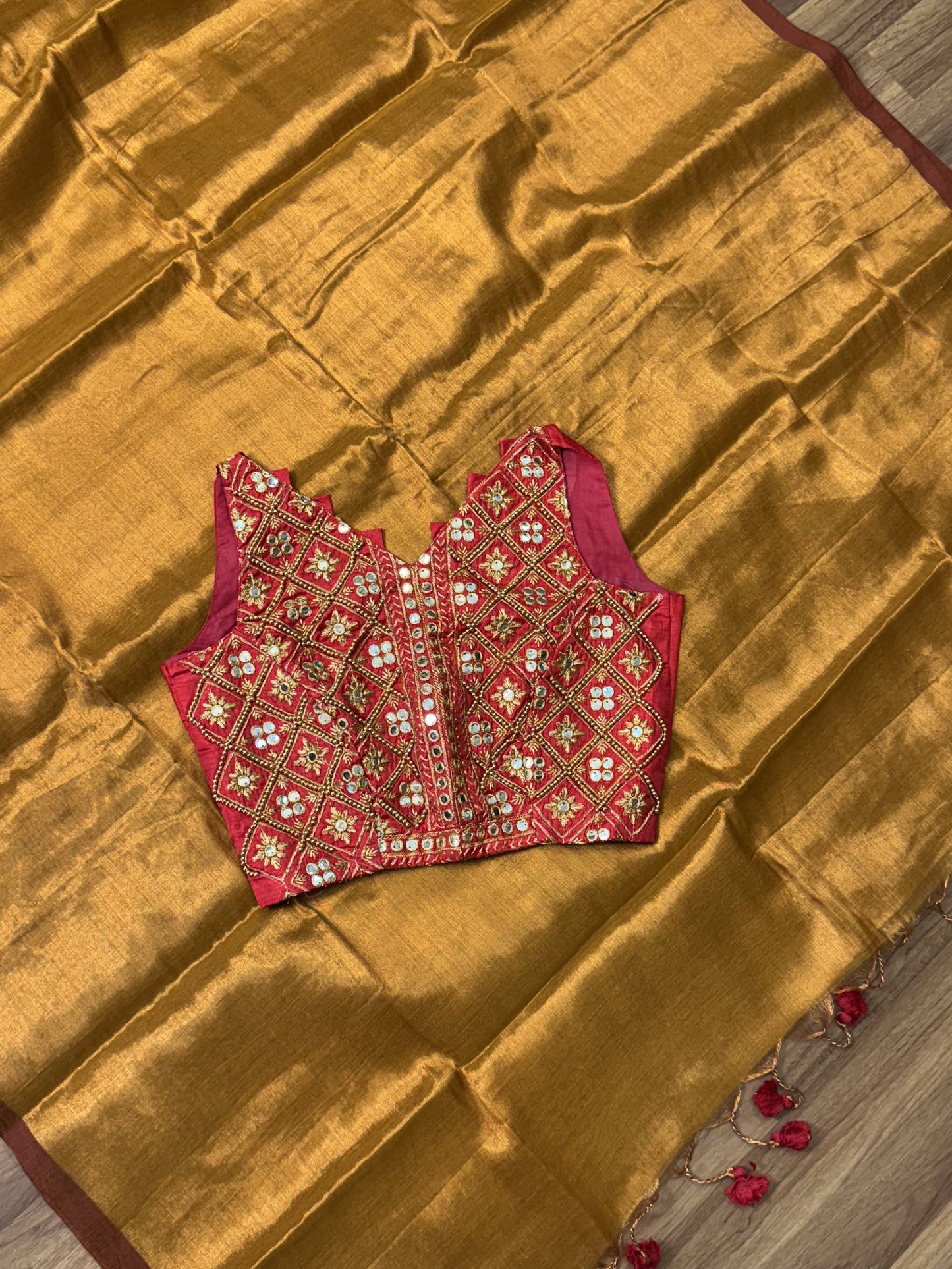 Golden Caramel,Maroon Border,Red Tassel Plain Khadi Tissue Saree With Stitched Blouse
