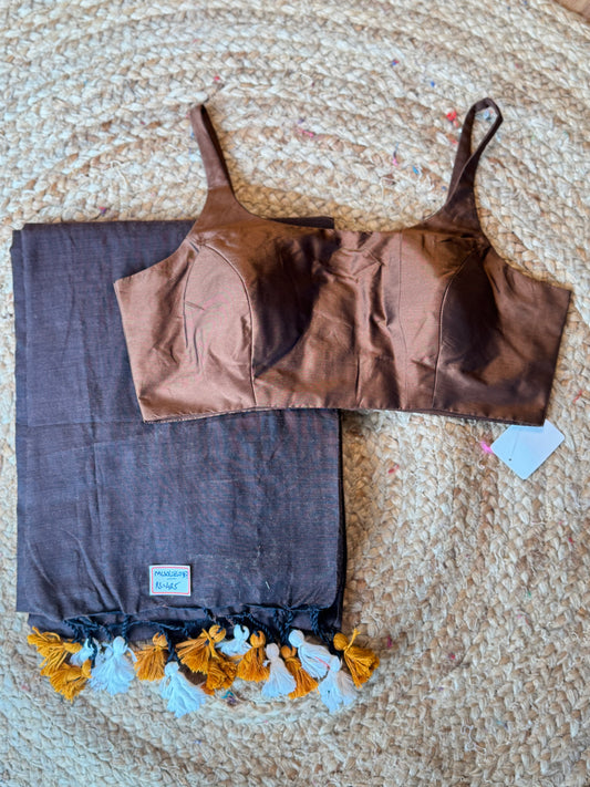 Brown Khadi Cotton Saree with Sleeveless Blouse Combo